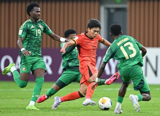 国青无缘世青赛恐再错过土伦杯 多人将跳级U22