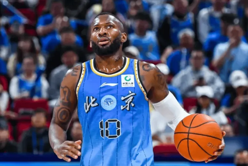 世俱杯竞猜APP-拦不住！杰曼半场10中7，三分6中5得到21分3助攻1抢断